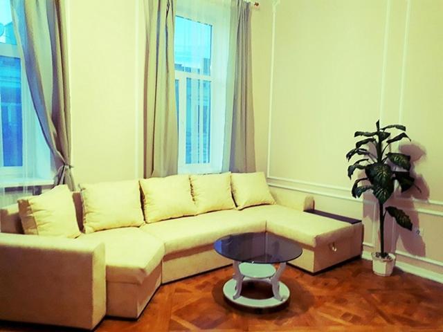 Apartment In The City Center Ιβανό-Φρανκίβσκ Εξωτερικό φωτογραφία