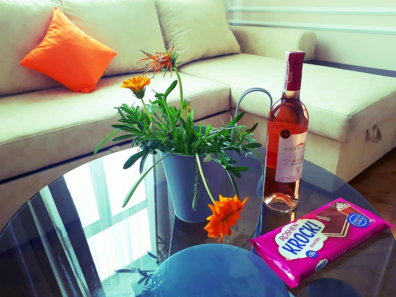 Apartment In The City Center Ιβανό-Φρανκίβσκ Εξωτερικό φωτογραφία